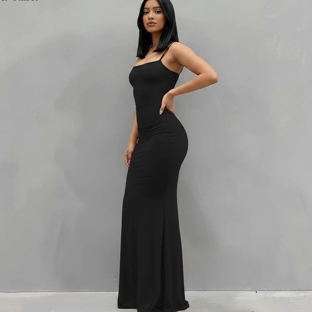 Robe Maxi Satin Sexy Sans Bretelles – Coupe Slim Élégante