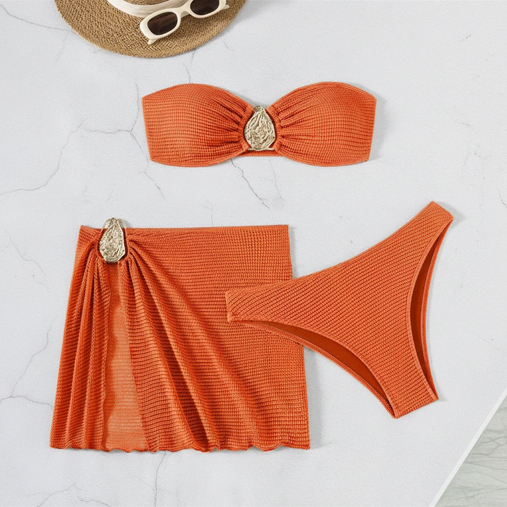 Bikini Bandeau 3 Pièces | Push-Up, Jupe Mesh & Détail Métal | Maillot de Bain Femme